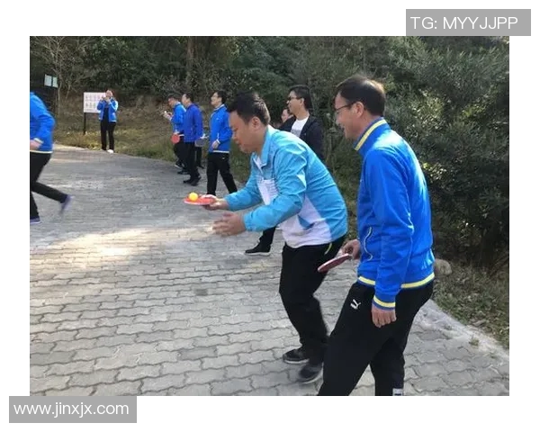 运动最新数据深度探讨陈秀英的乒乓球人生与奋斗历程的精彩故事 运动最新数据深度探讨陈秀英的乒乓球人生与奋斗历程的精彩故事